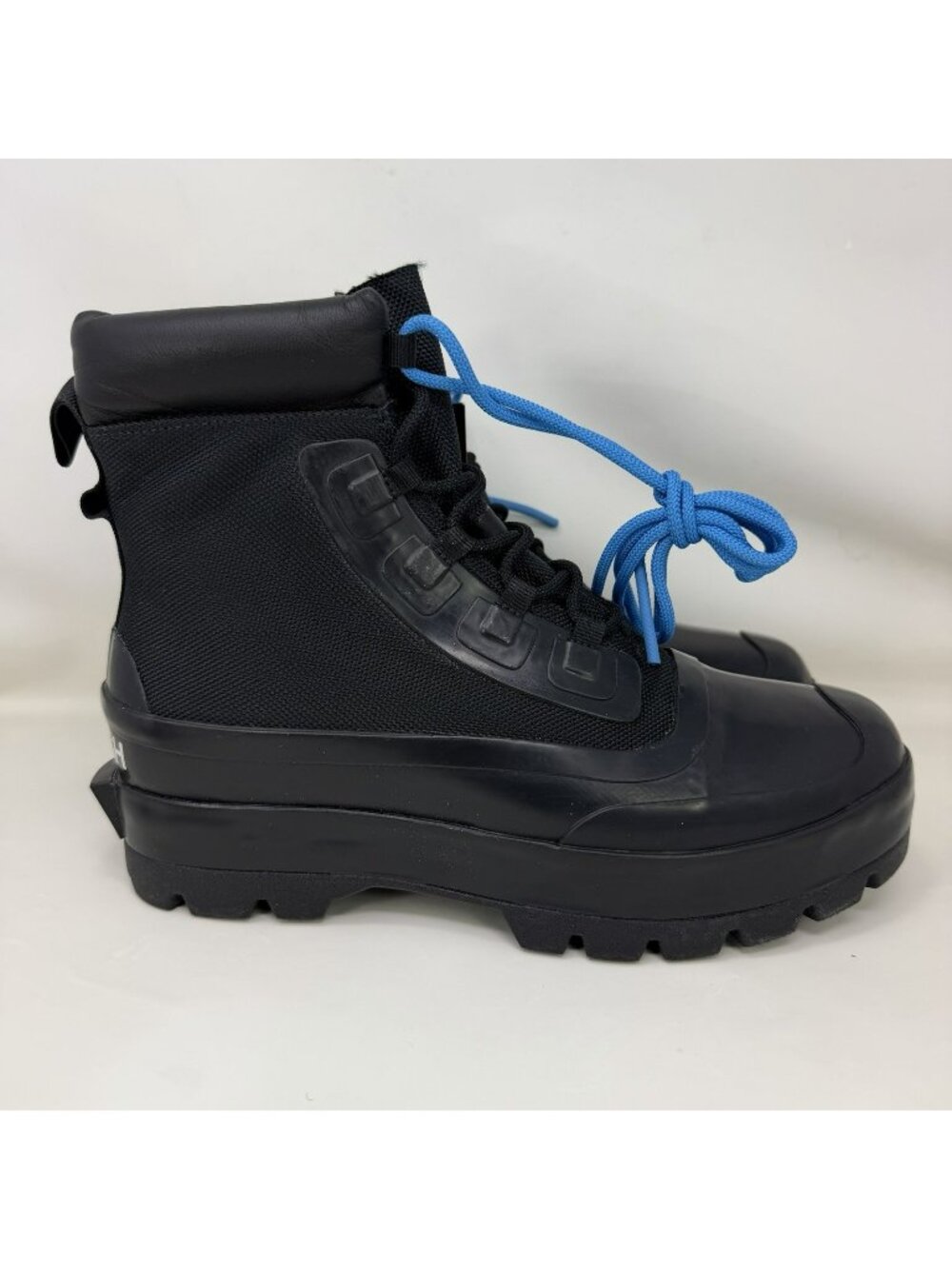 Converse x AMBUSH Chuck Taylor Lugged Boots Black Women’s Size 8.5 / Men’s  6.5